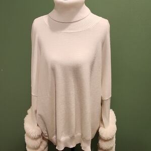 Chic Cream Turtleneck Sweater
